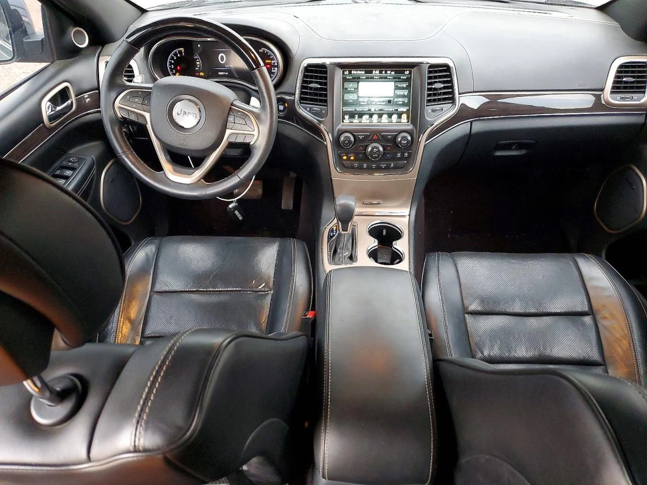 Jeep Grand cherokee 3.6l Overland, снимка 8 - Автомобили и джипове - 55567026