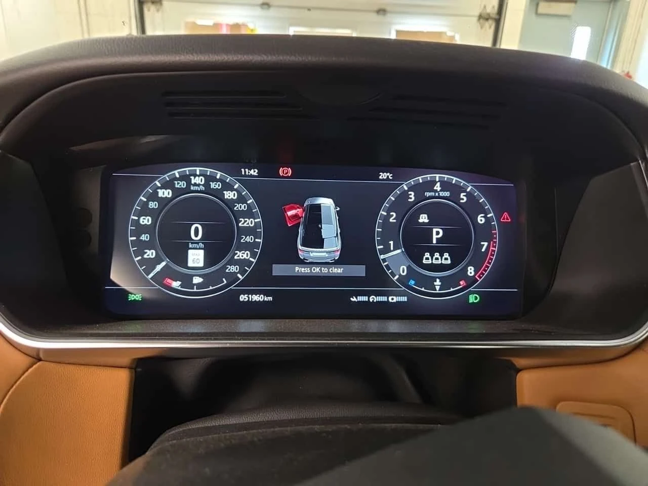 Land Rover Range Rover Sport * 5.0 V8 * HSE DYNAMIC * CARFAX * , снимка 8 - Автомобили и джипове - 55611201