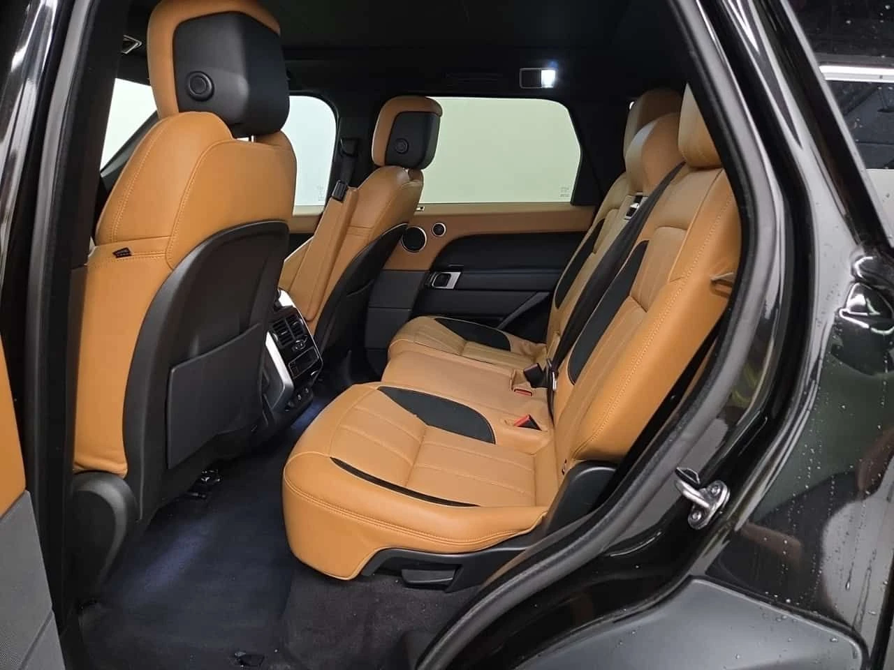 Land Rover Range Rover Sport * 5.0 V8 * HSE DYNAMIC * CARFAX * , снимка 10 - Автомобили и джипове - 55611201