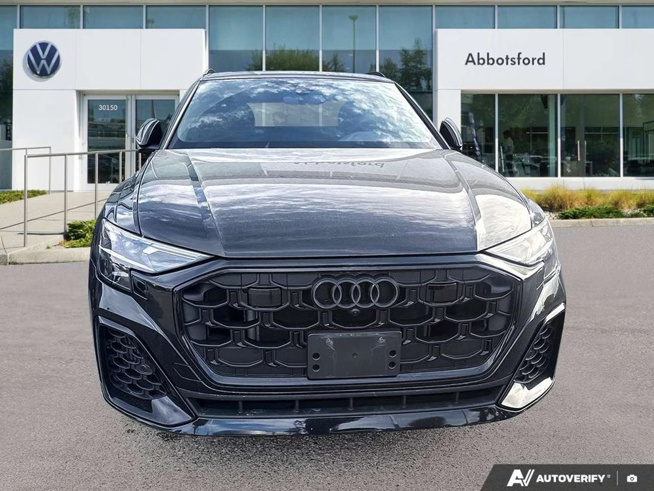 Audi Q8 Progressiv, снимка 2 - Автомобили и джипове - 56438266