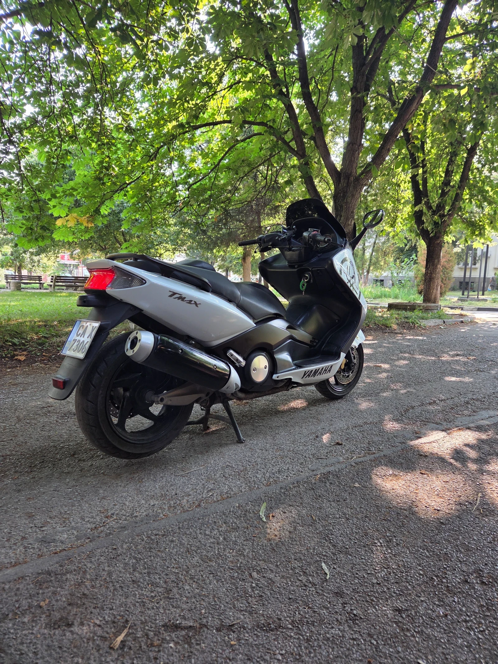 Yamaha T-max 500cc Бяла перла, снимка 2 - Мотоциклети и мототехника - 55006932