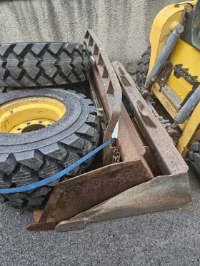 Мини челни товарачи GEHL R190 | Auto.bg — изображение 2