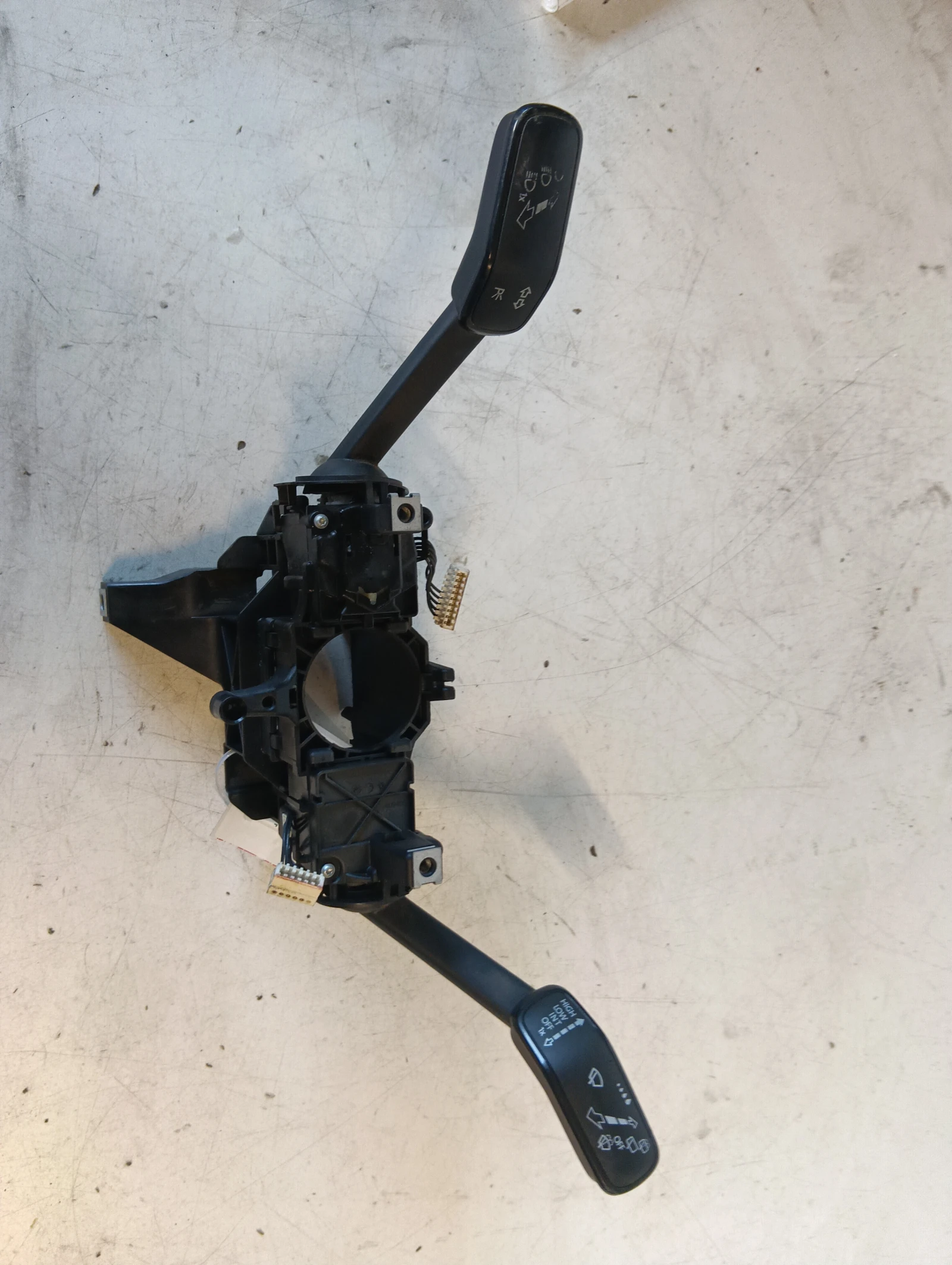 лостчета комплект 3Q0953521P 5Q0953502M VW Passat