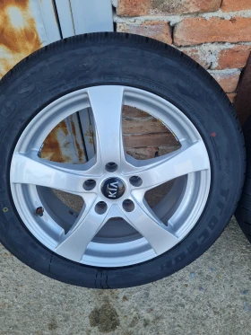 ���� � ������ 215/55R17 �� Hyundai | Mobile.bg � ����� ������ 11