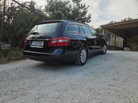 Mercedes-Benz E 220, снимка 4