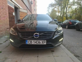 Volvo V60 D4 AWD Автоматик, снимка 2