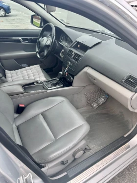 Mercedes-Benz C 220, снимка 5