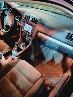 VW Golf - 3990 € / 7803.76 лв. - 32668735 10