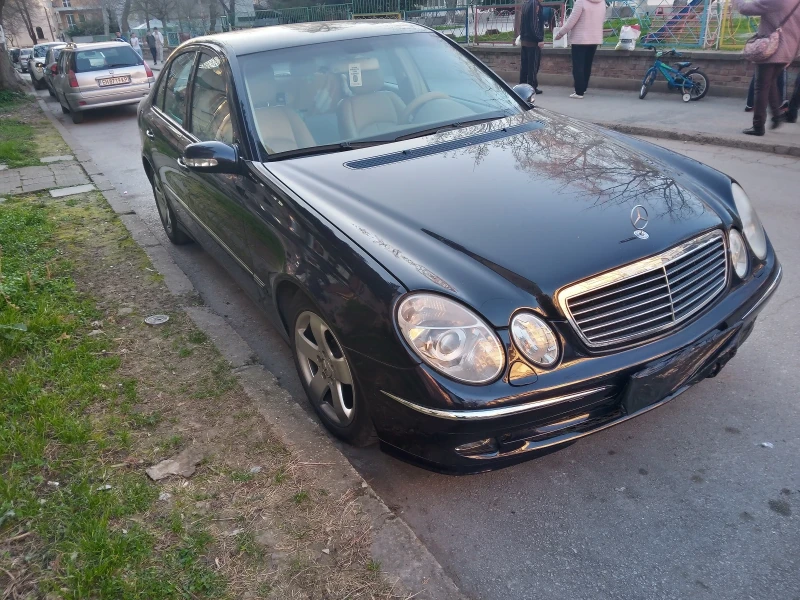 Mercedes-Benz E 280  Лимозина, снимка 4 - Автомобили и джипове - 47118470