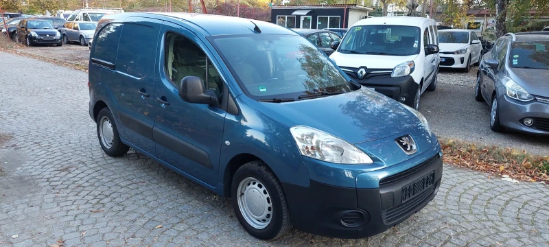 Peugeot Partner 1.6HDI/90КС/НАВИГАЦИЯ, снимка 8 - Автомобили и джипове - 47852853