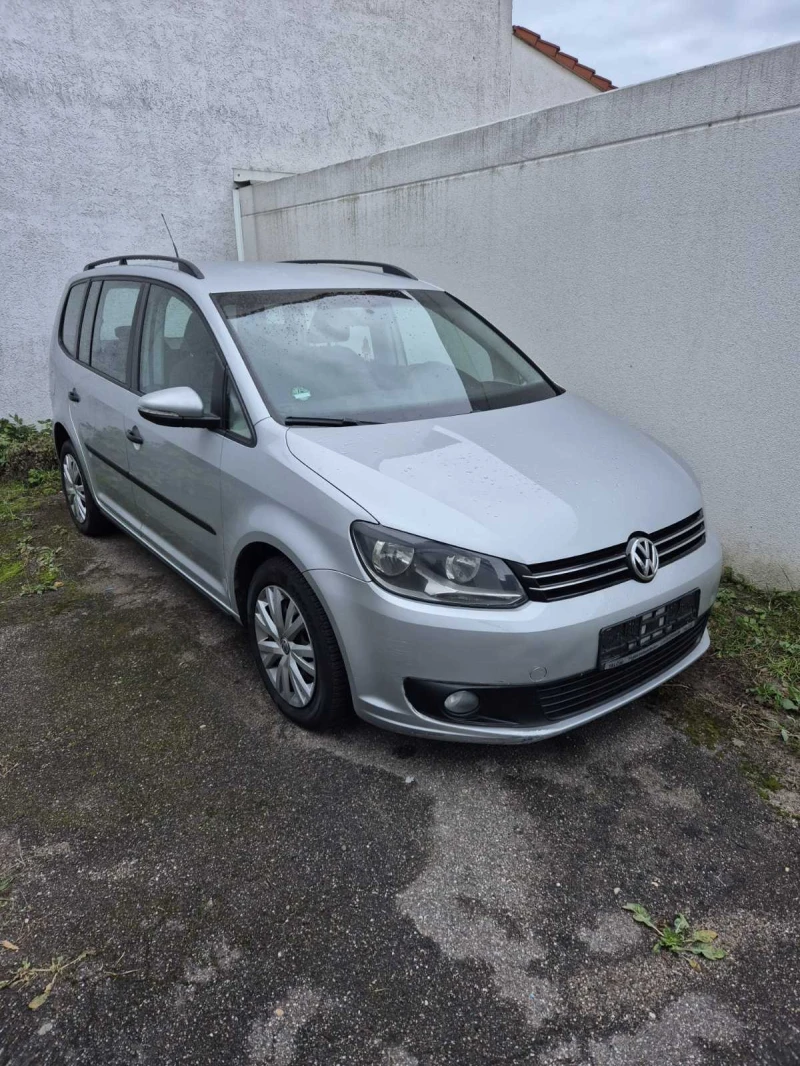 VW Touran, снимка 2 - Автомобили и джипове - 48789266