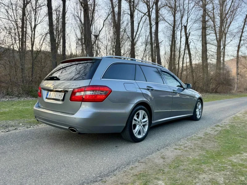 Mercedes-Benz E 350 CDI, снимка 5 - Автомобили и джипове - 49598764