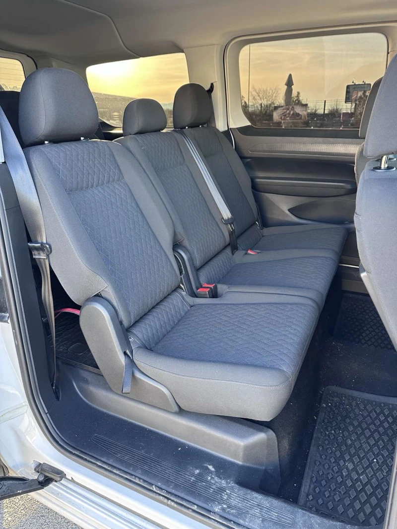 VW Caddy, снимка 11 - Автомобили и джипове - 52498498