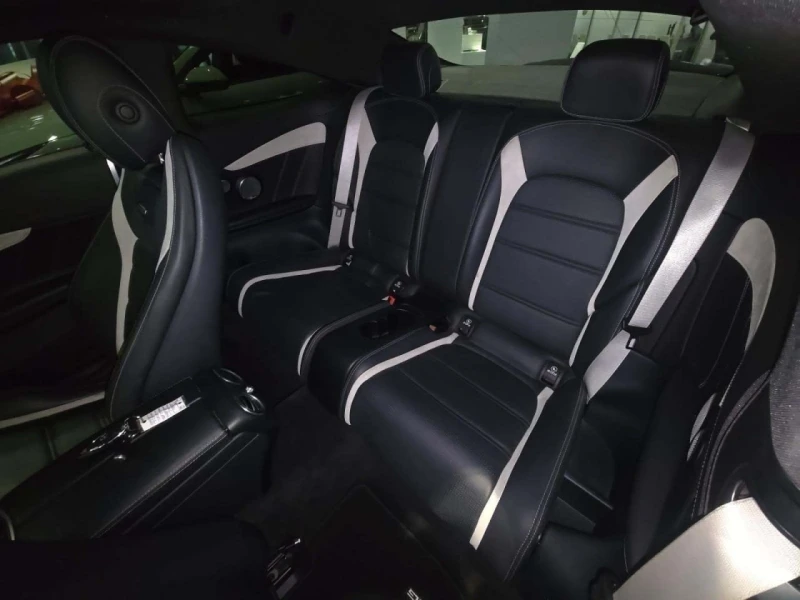 Mercedes-Benz C 63 AMG * CARFAX * БЕЗ ПЪРВОНАЧАЛНА ВНОСКА, снимка 8 - Автомобили и джипове - 52815183