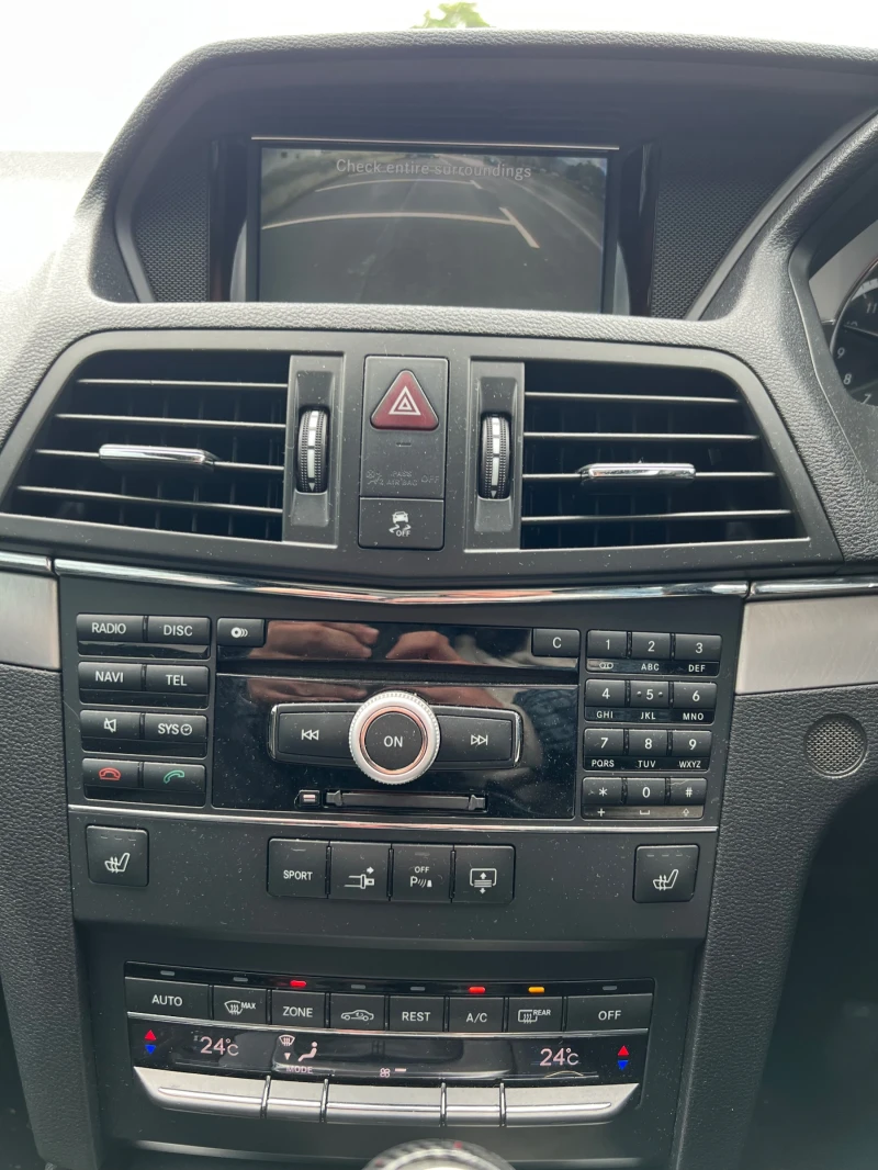 Mercedes-Benz E 350 CDI AMG Line, снимка 13 - Автомобили и джипове - 52875611