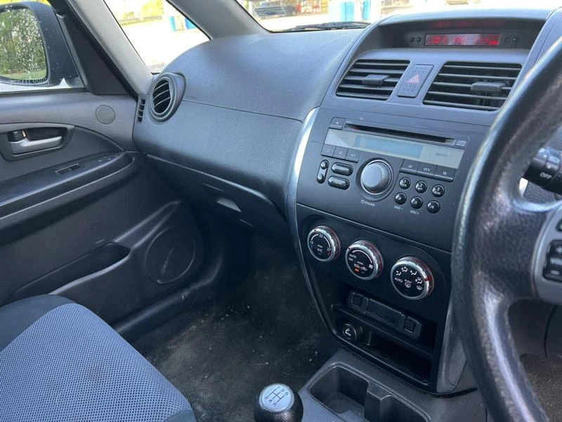 Fiat Sedici 1.6 i, снимка 6 - Автомобили и джипове - 36821587