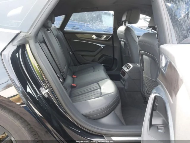 Audi A7 PREMIUM PLUS| MATRIX| HuD| B&O, снимка 12 - Автомобили и джипове - 53749385