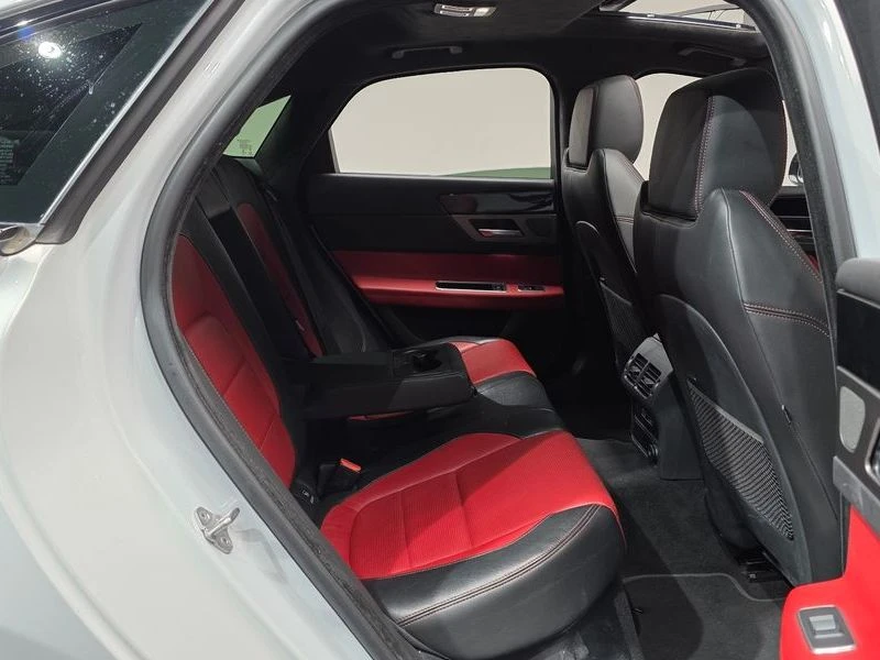 Jaguar Xf 2.0 Automatic, снимка 11 - Автомобили и джипове - 55926629