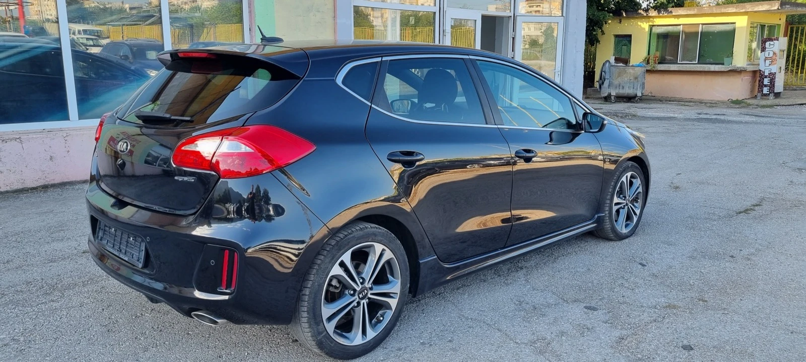 Kia Ceed 1.6 CRDI GTLINE FULL - изображение 8