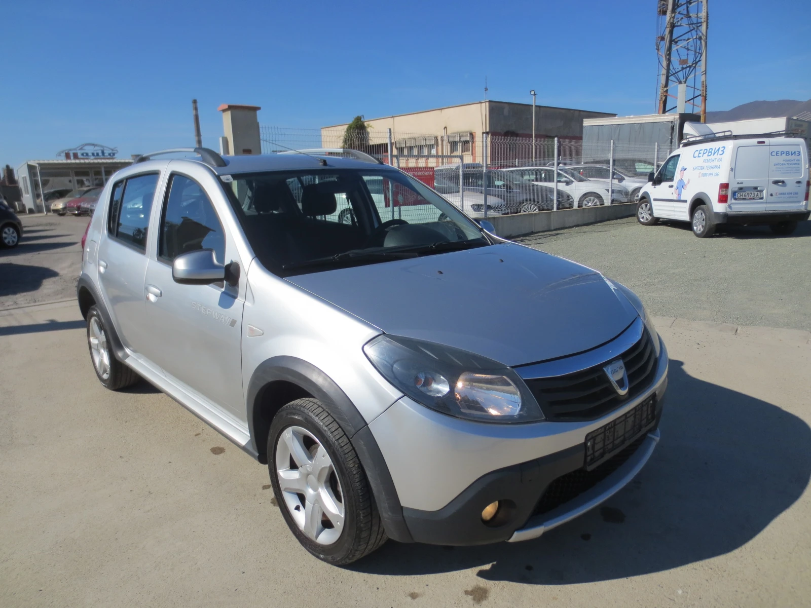 Dacia Sandero 1.6 i STEPWAY - изображение 3