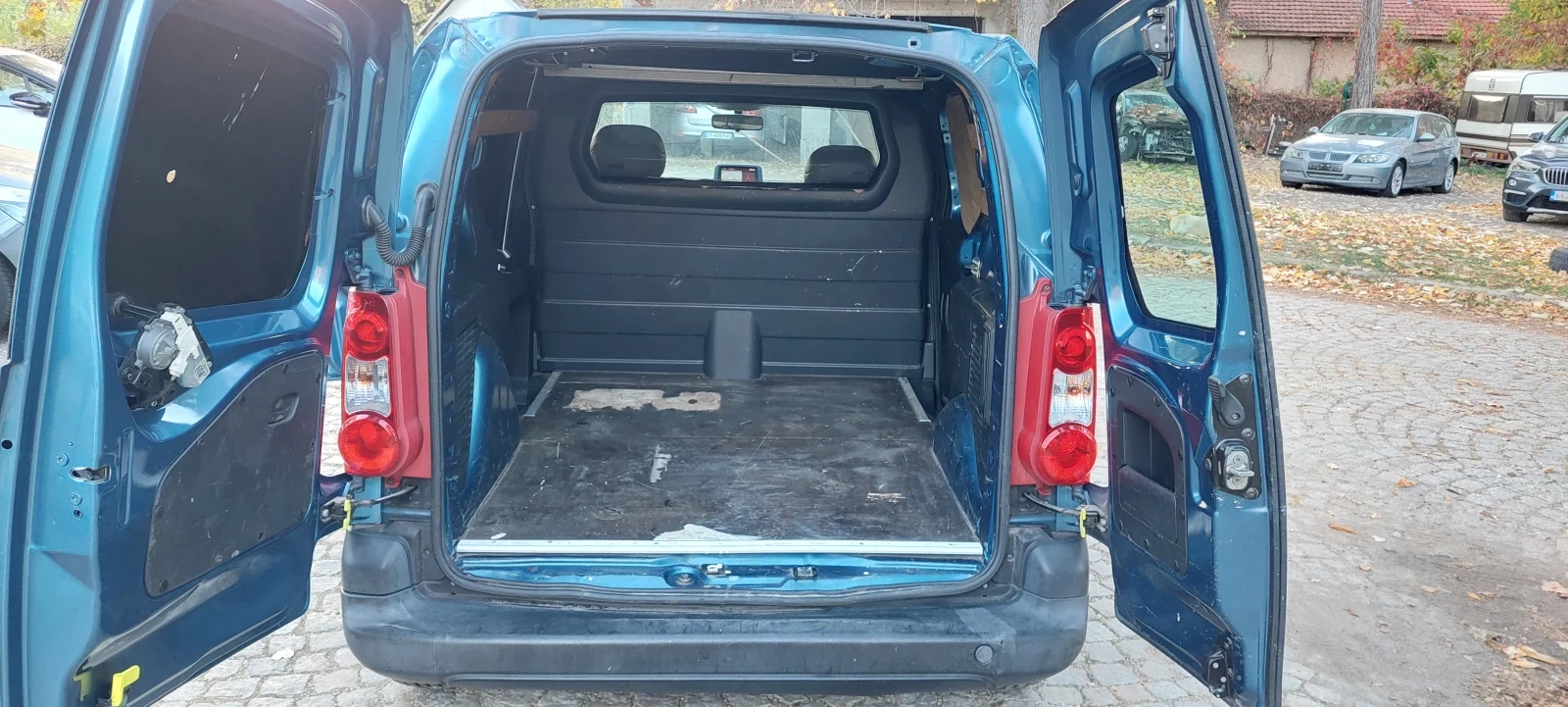 Peugeot Partner 1.6HDI/90/ | Mobile.bg   13