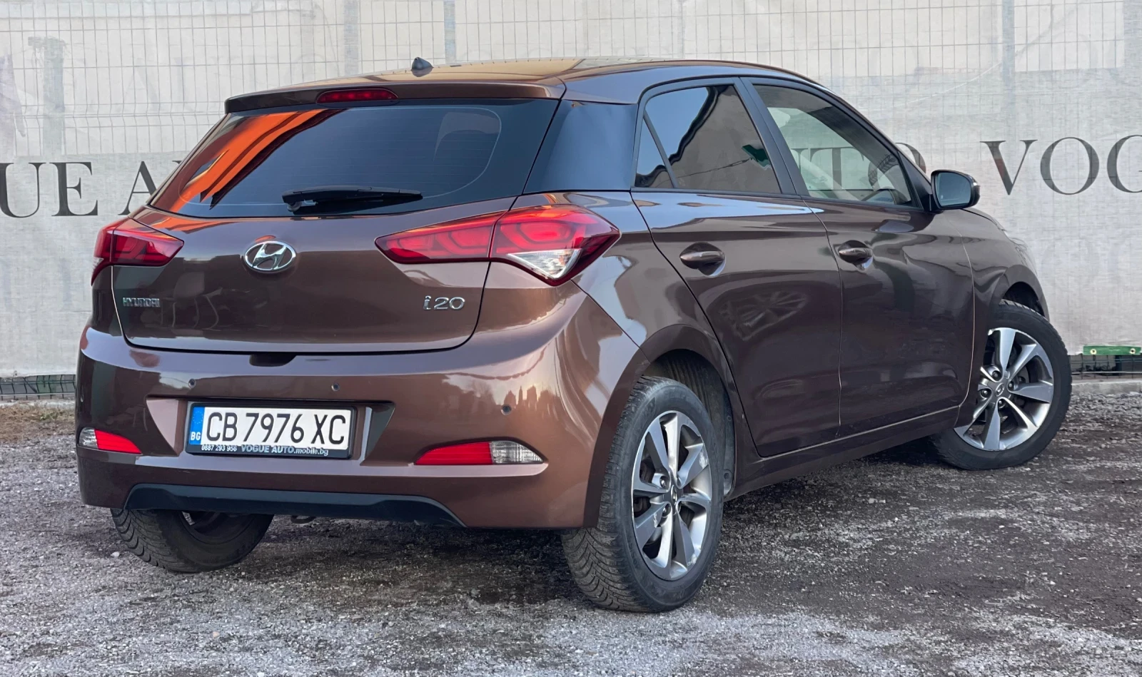 Hyundai I20 1.4i* Automatic* Klima* 140 000KM - изображение 4