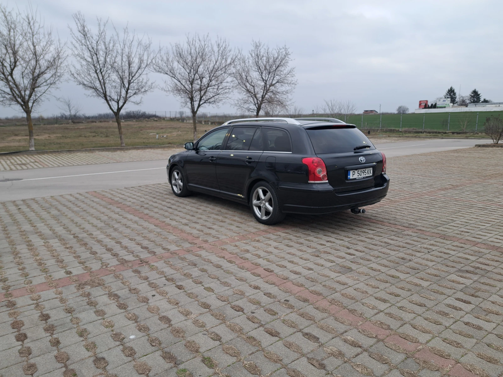 Toyota Avensis 2.2 D-CAT - изображение 3