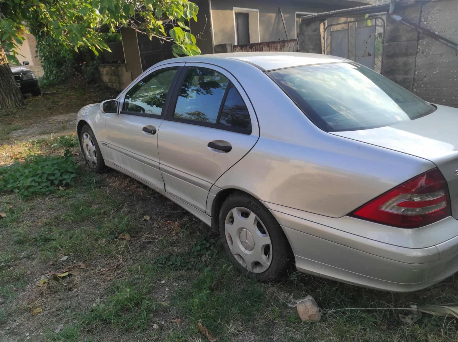 Mercedes-Benz C 200  - изображение 6