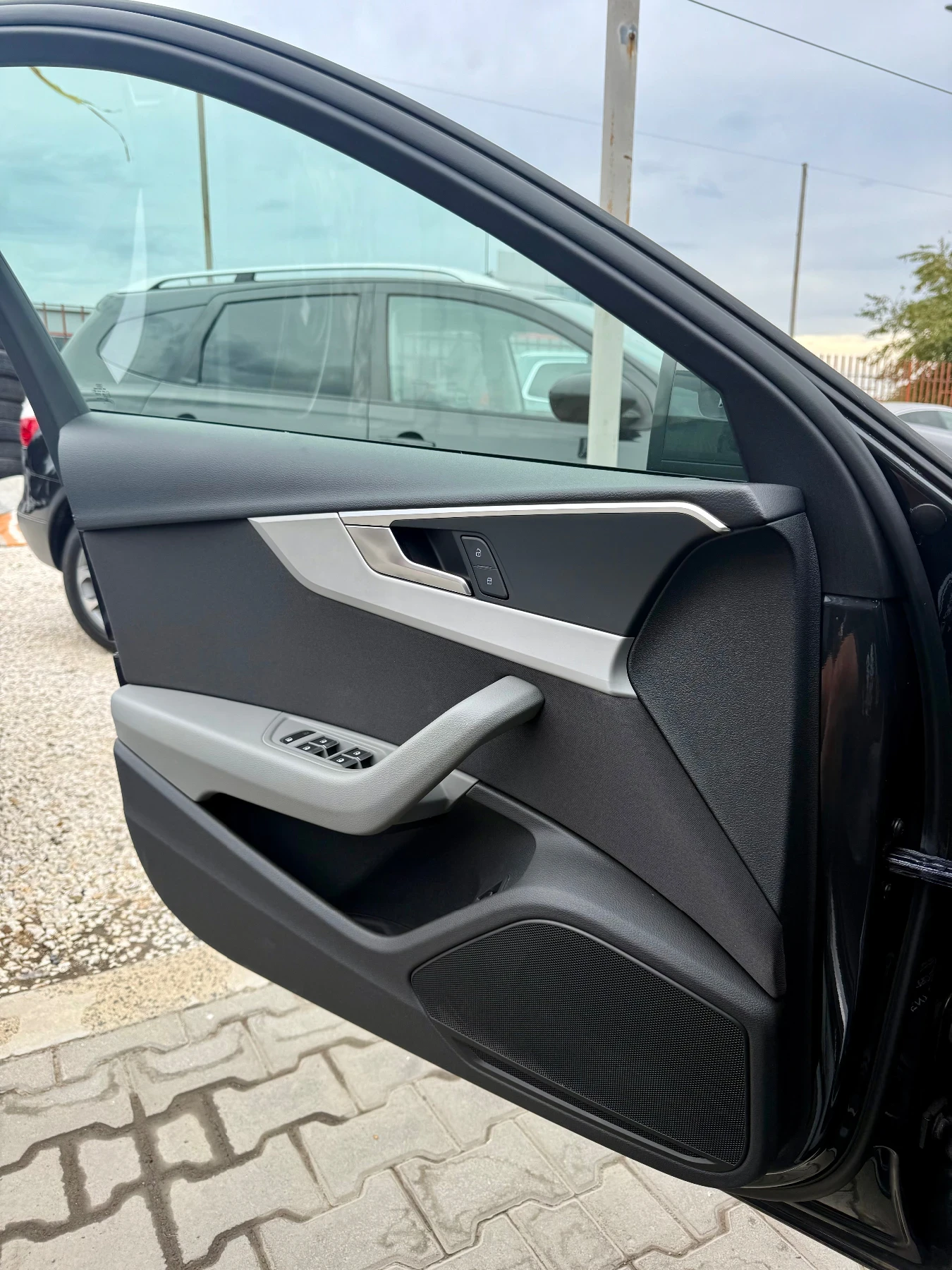 Audi A4 *  * 130.000* *  *  | Mobile.bg   15