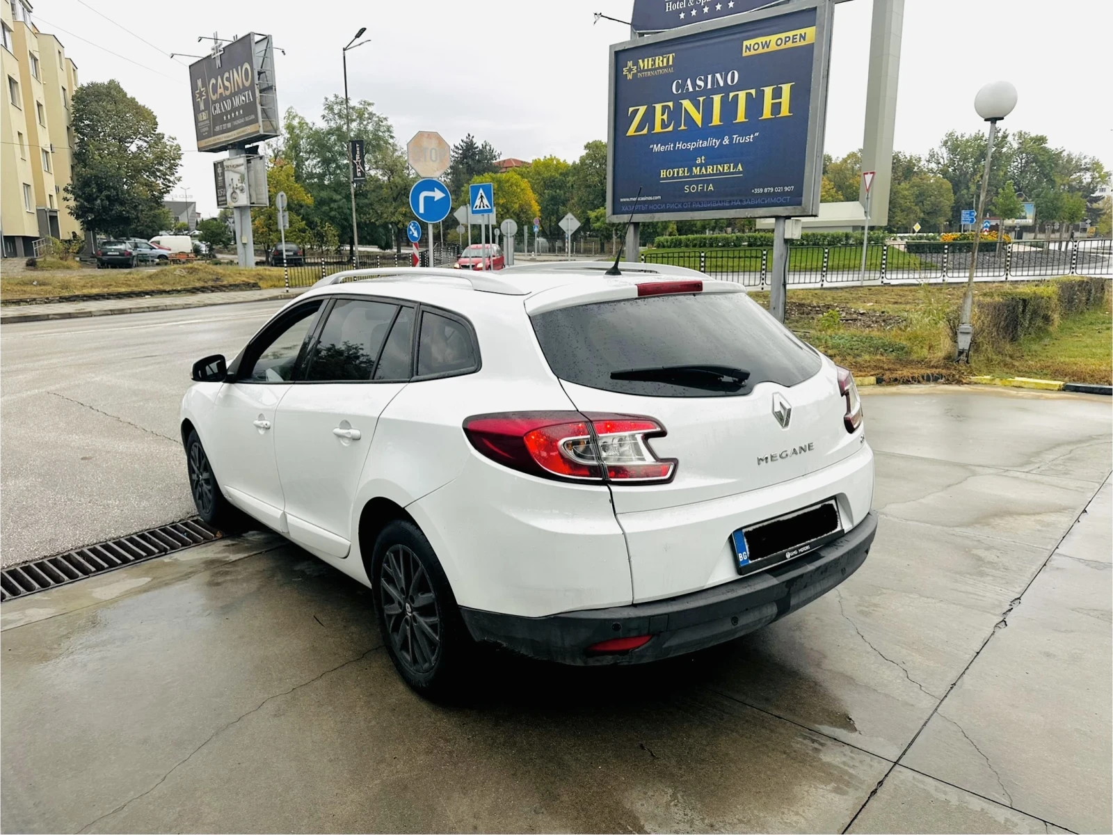 Renault Megane GRANDTOUR 1.6dci - изображение 2