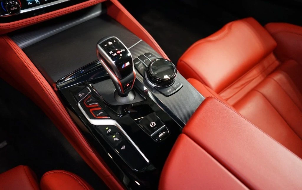 BMW M5 Competition - изображение 9