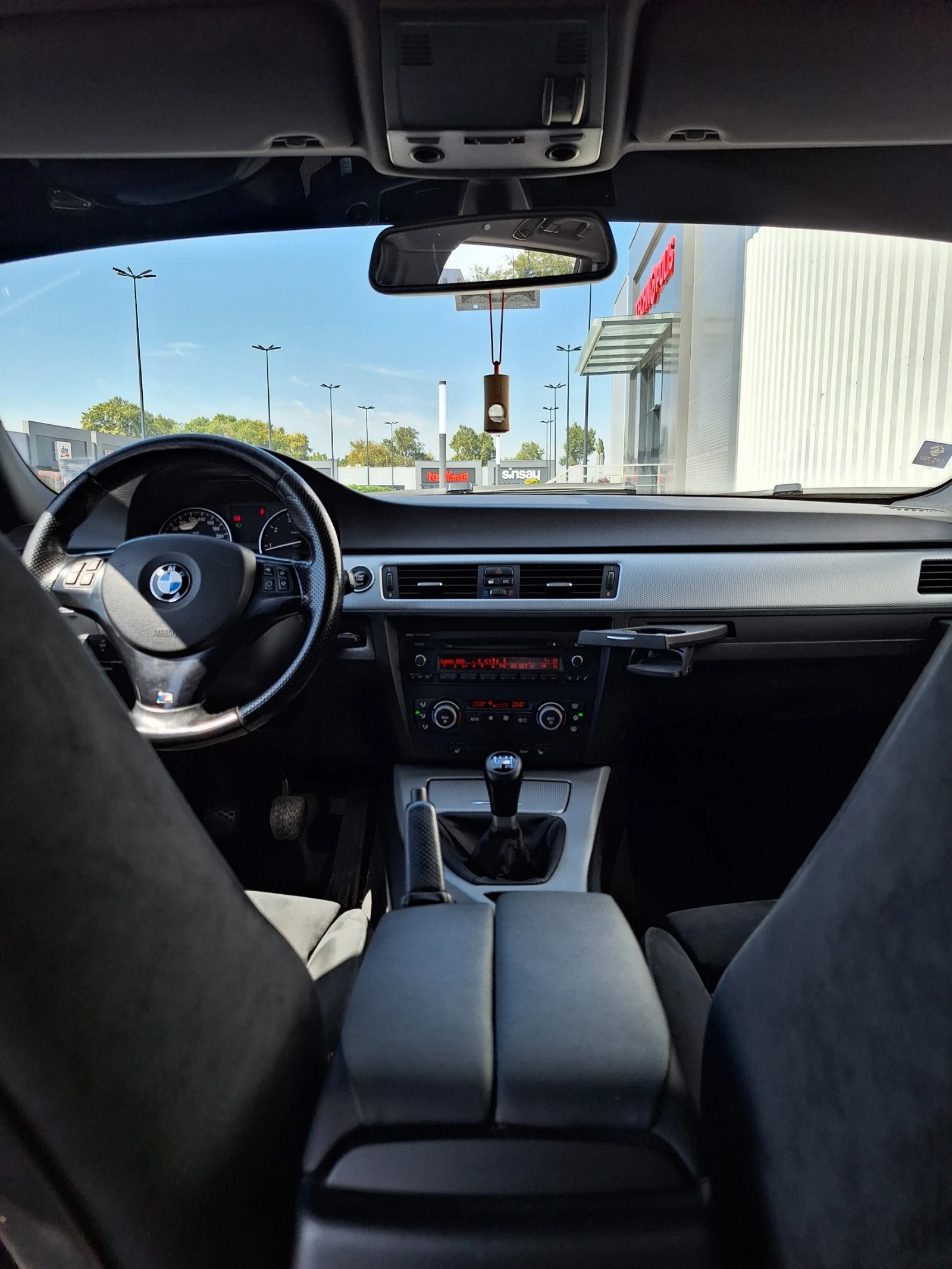 BMW 318 E91 - изображение 8