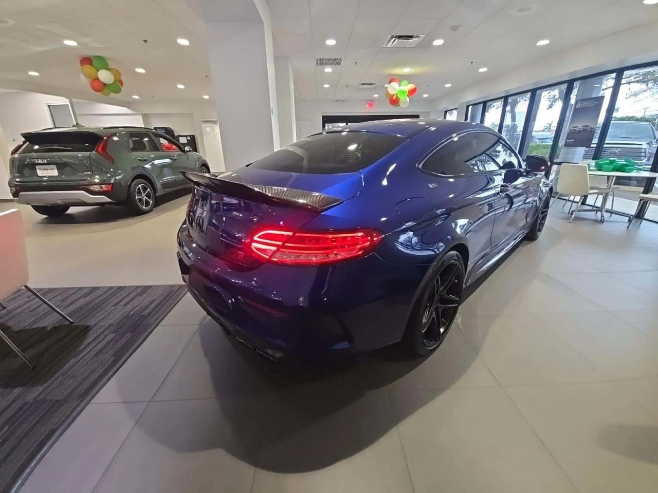 Mercedes-Benz C 63 AMG * CARFAX * БЕЗ ПЪРВОНАЧАЛНА ВНОСКА - изображение 3