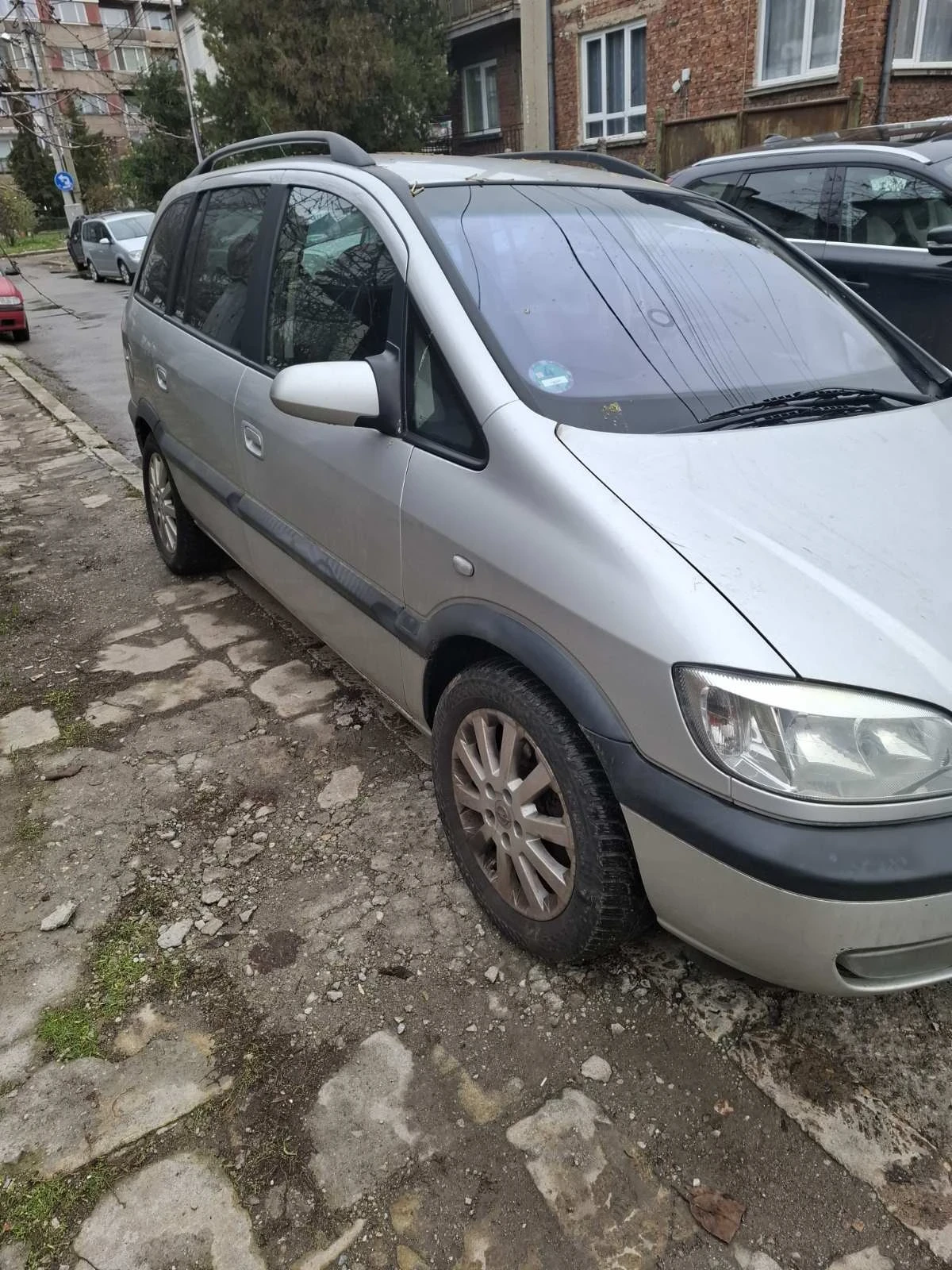 Opel Zafira, снимка 4 - Автомобили и джипове - 53866888
