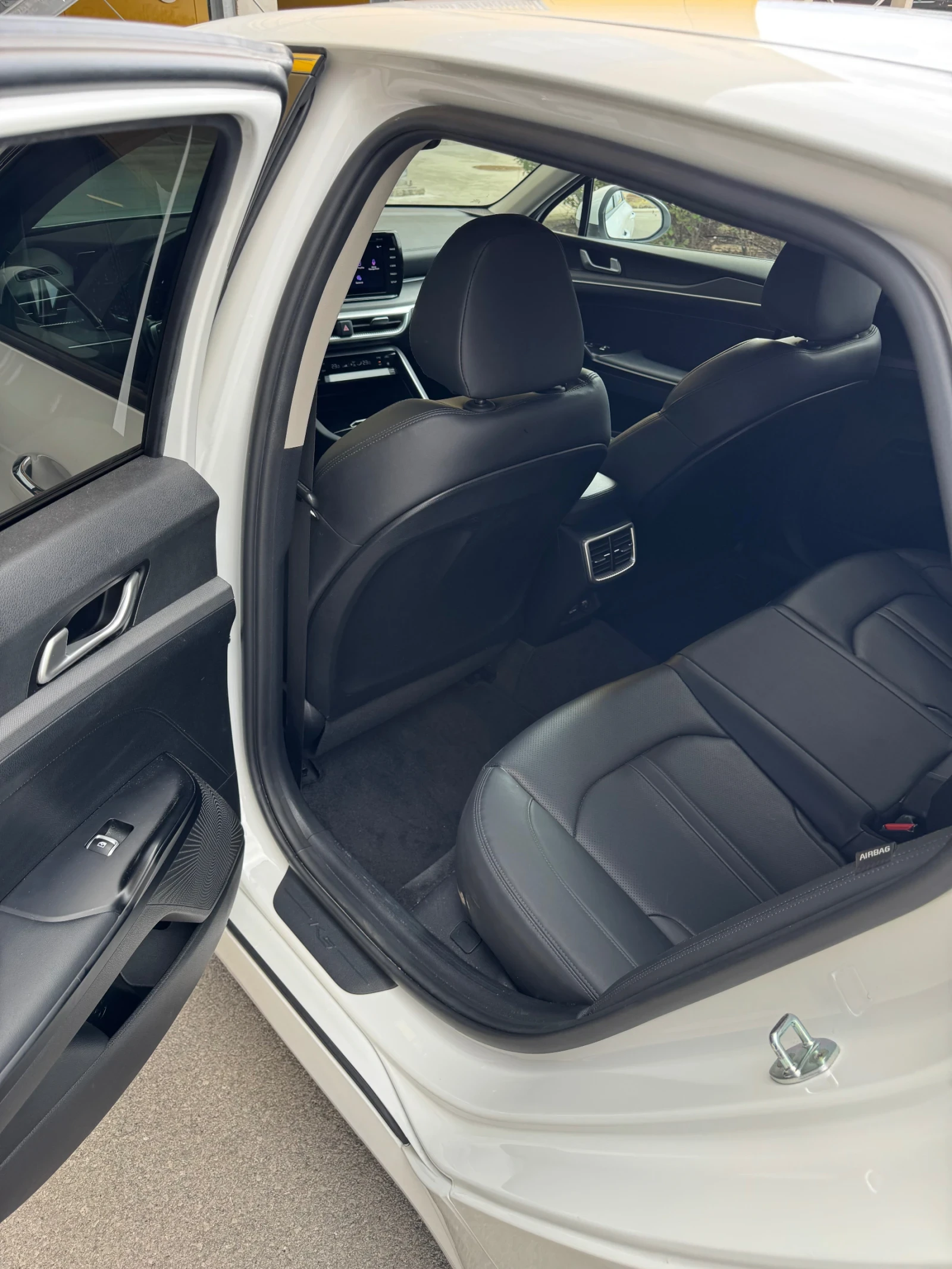 Kia K5 Газ/Подгряване-Обдухване, снимка 11 - Автомобили и джипове - 54374583