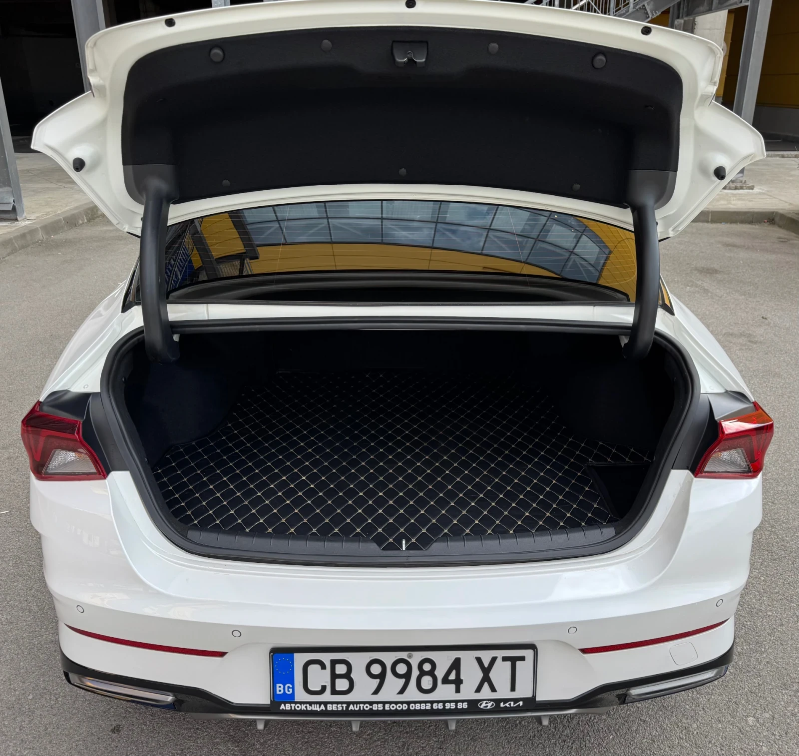 Kia K5 Газ/Подгряване-Обдухване, снимка 12 - Автомобили и джипове - 54374583