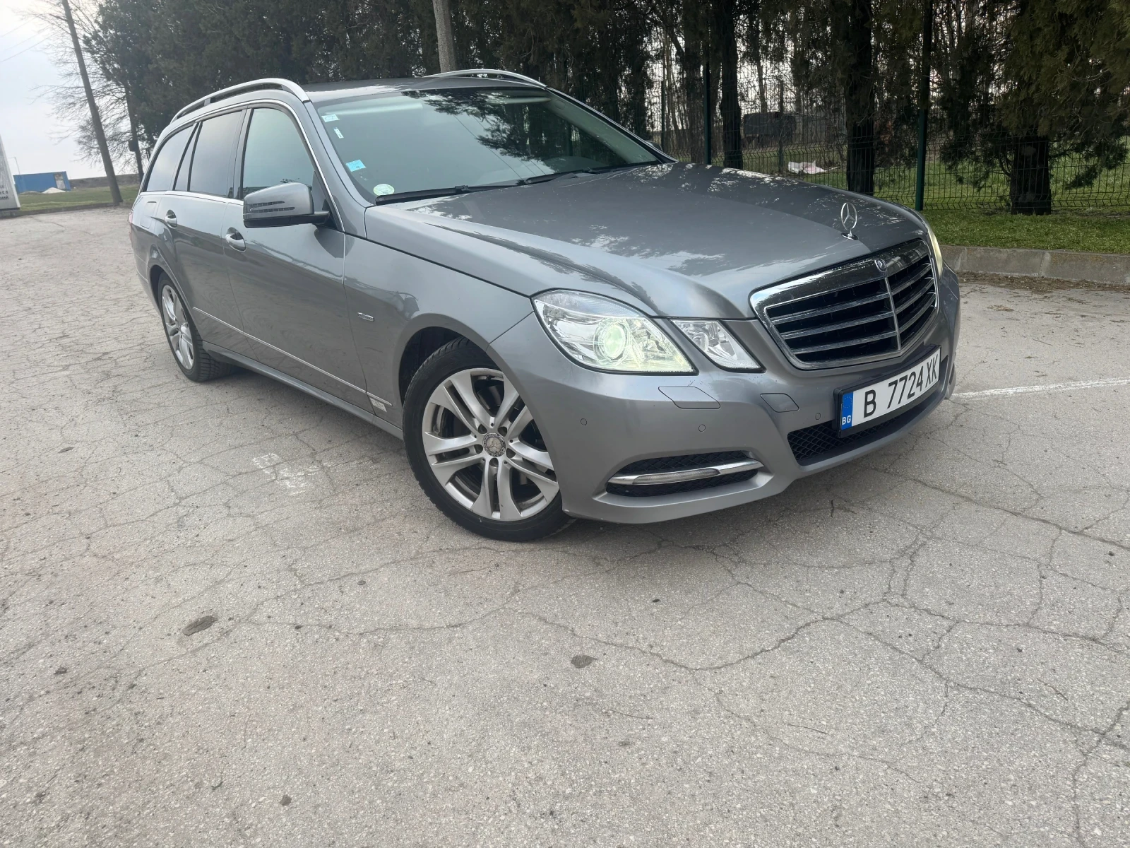 Mercedes-Benz E 350 Е350 2011 -265 к.с -НОВ ВНОС -Регистриран , снимка 2 - Автомобили и джипове - 54138793