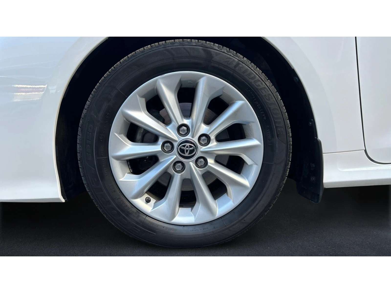 Toyota Corolla 1.5i A/T, ������� ������ �� 198   | Mobile.bg � ����������� 14