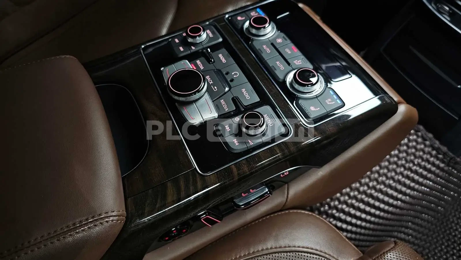 Audi A8 | DISTRONIC | HUD | ОБДУХВАНЕ | МАСАЖИ | , снимка 6 - Автомобили и джипове - 54656412