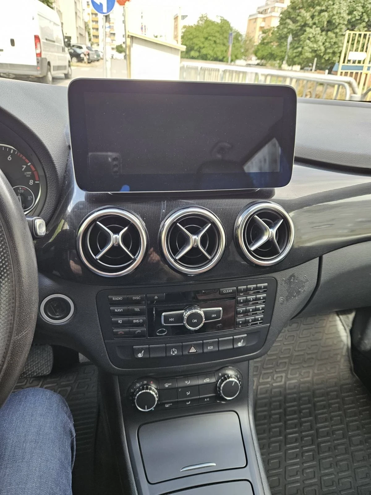 Mercedes-Benz B 200, снимка 5 - Автомобили и джипове - 54758343