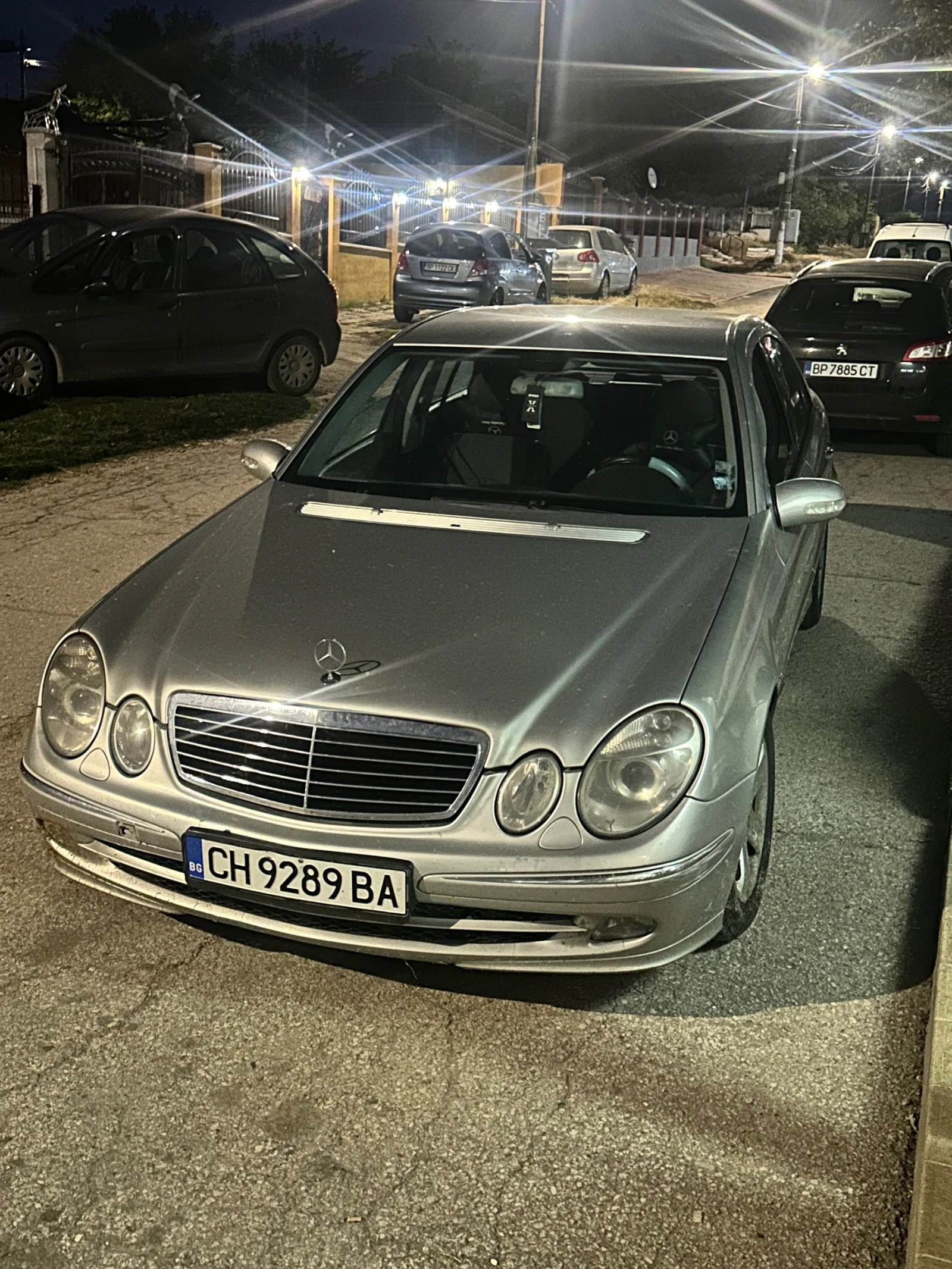 Mercedes-Benz E 270, снимка 4 - Автомобили и джипове - 54723037