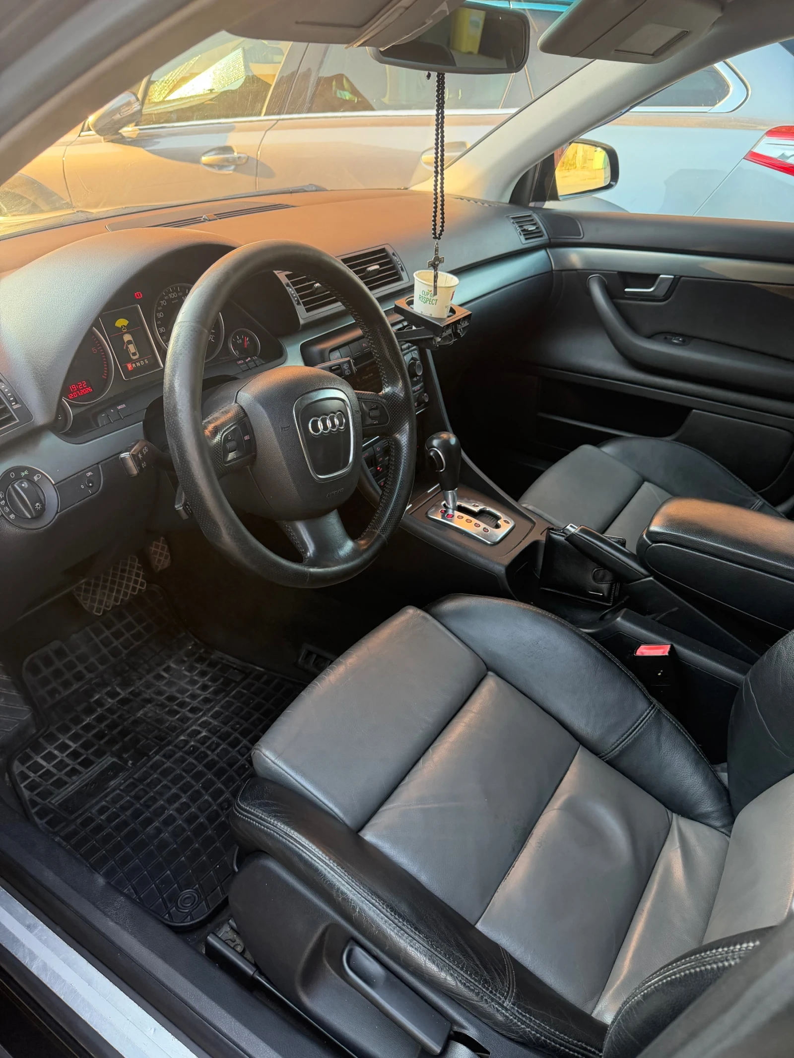 Audi A4 3.0 TDI, снимка 6 - Автомобили и джипове - 55252257
