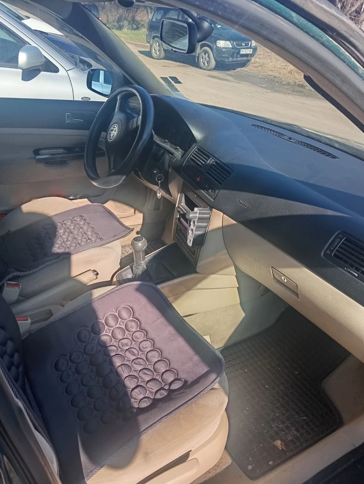 VW Bora, снимка 3 - Автомобили и джипове - 55645713