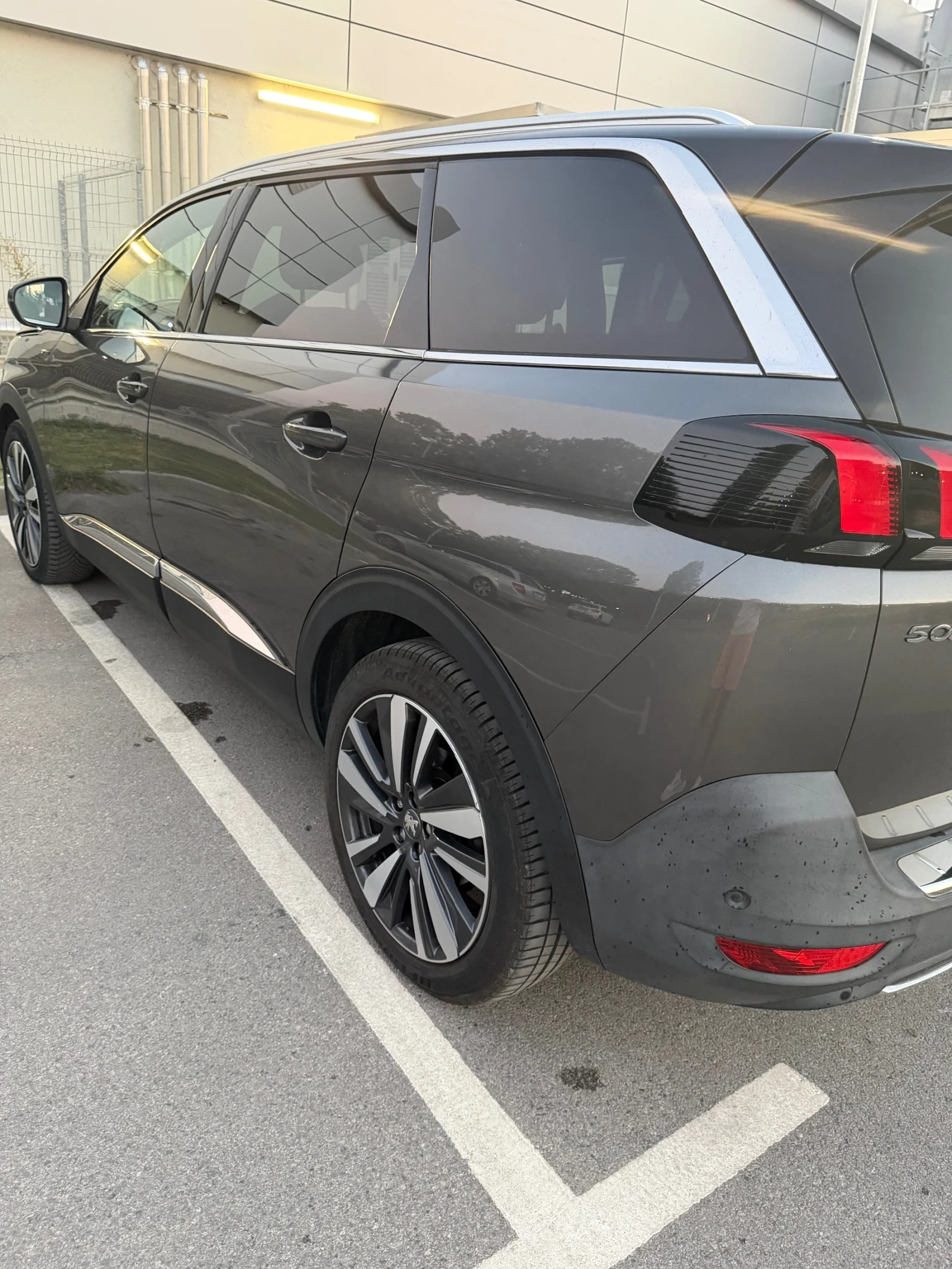 Peugeot 5008, снимка 3 - Автомобили и джипове - 56023729