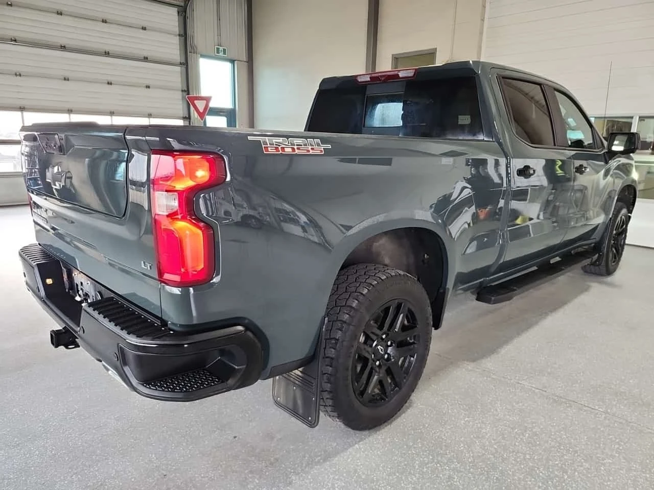 Chevrolet Silverado LT TRAIL BOSS CREW CAB STD BED* ����������*  | Mobile.bg � ����������� 3