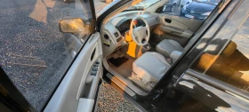 Hyundai Tucson 2.0TD 4x4 automat, снимка 10