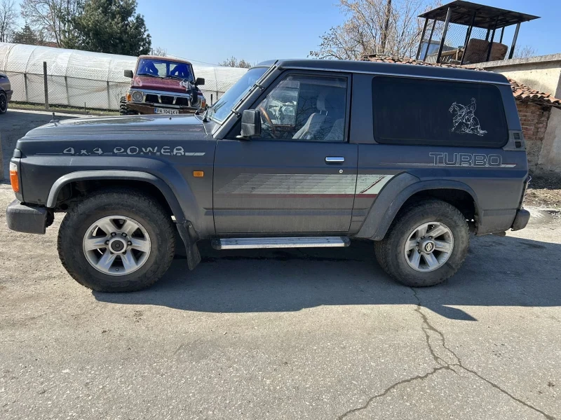 Nissan Patrol, снимка 1 - Автомобили и джипове - 49355780