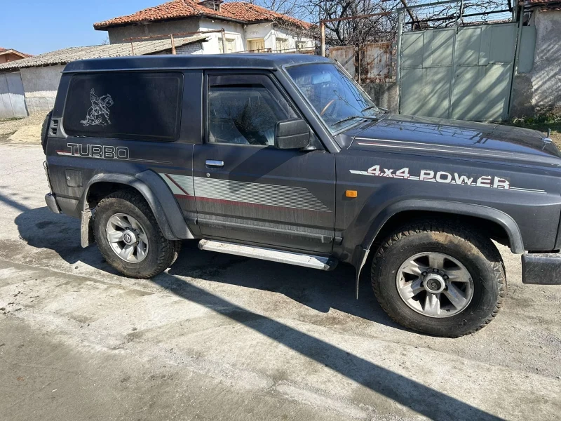 Nissan Patrol, снимка 4 - Автомобили и джипове - 49355780