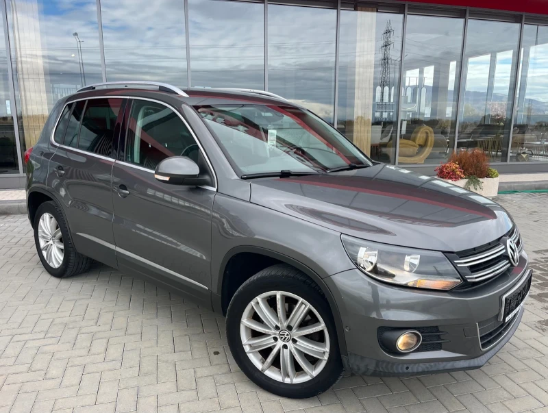 VW Tiguan 2.0TSI/Автоматик/4motion, снимка 3 - Автомобили и джипове - 52238771