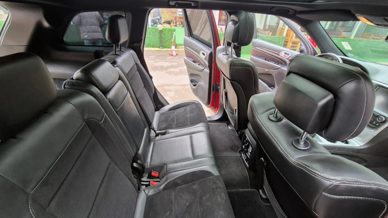 Jeep Grand cherokee SRT, снимка 12 - Автомобили и джипове - 53476864
